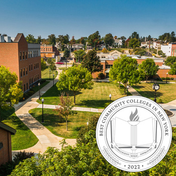 A black and white seal that says Best Community Colleges in New York 2022